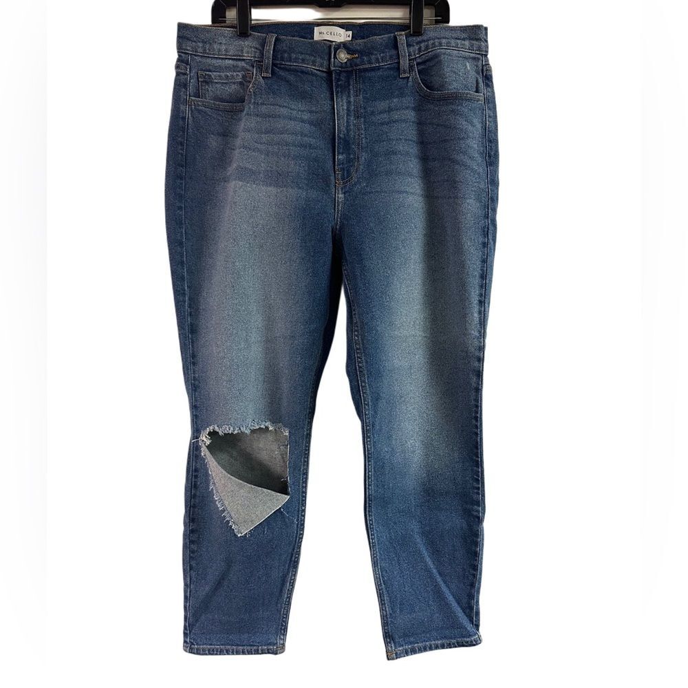 NWT Ms. Cello High Rise Distressed Mom Jeans Size 14